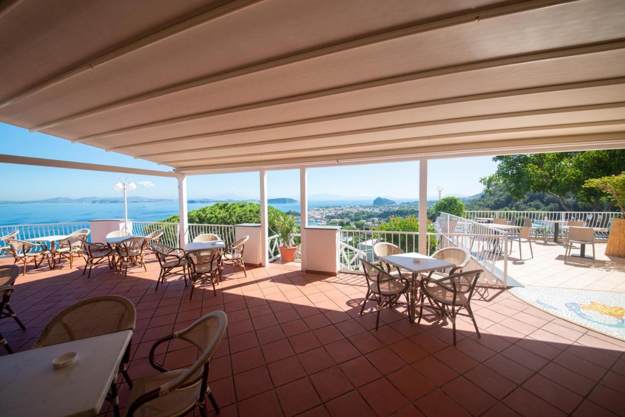 Hotel Villa Ireos Casamicciola Terme Exterior foto
