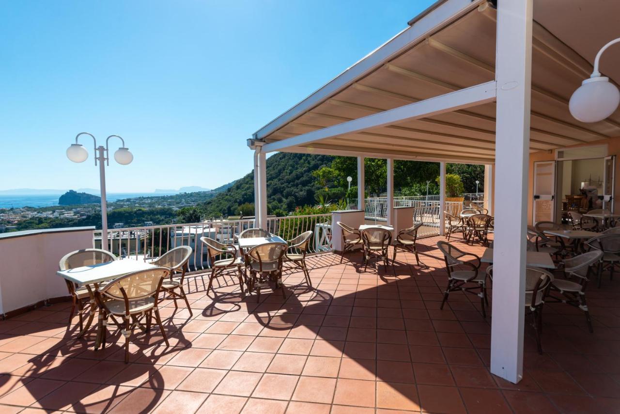 Hotel Villa Ireos Casamicciola Terme Exterior foto