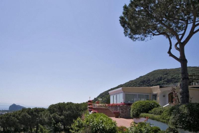 Hotel Villa Ireos Casamicciola Terme Exterior foto